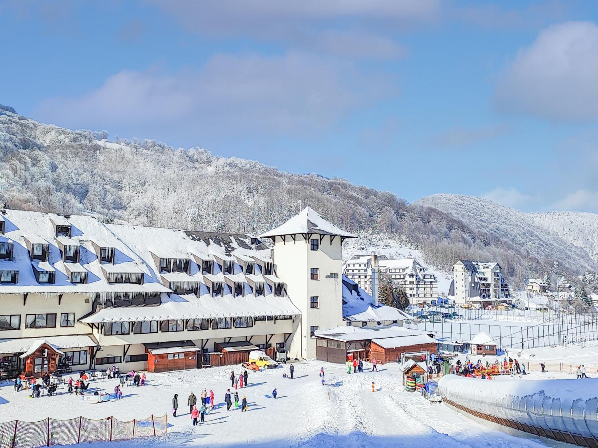 Hotel Junior Kopaonik Ngoại thất bức ảnh