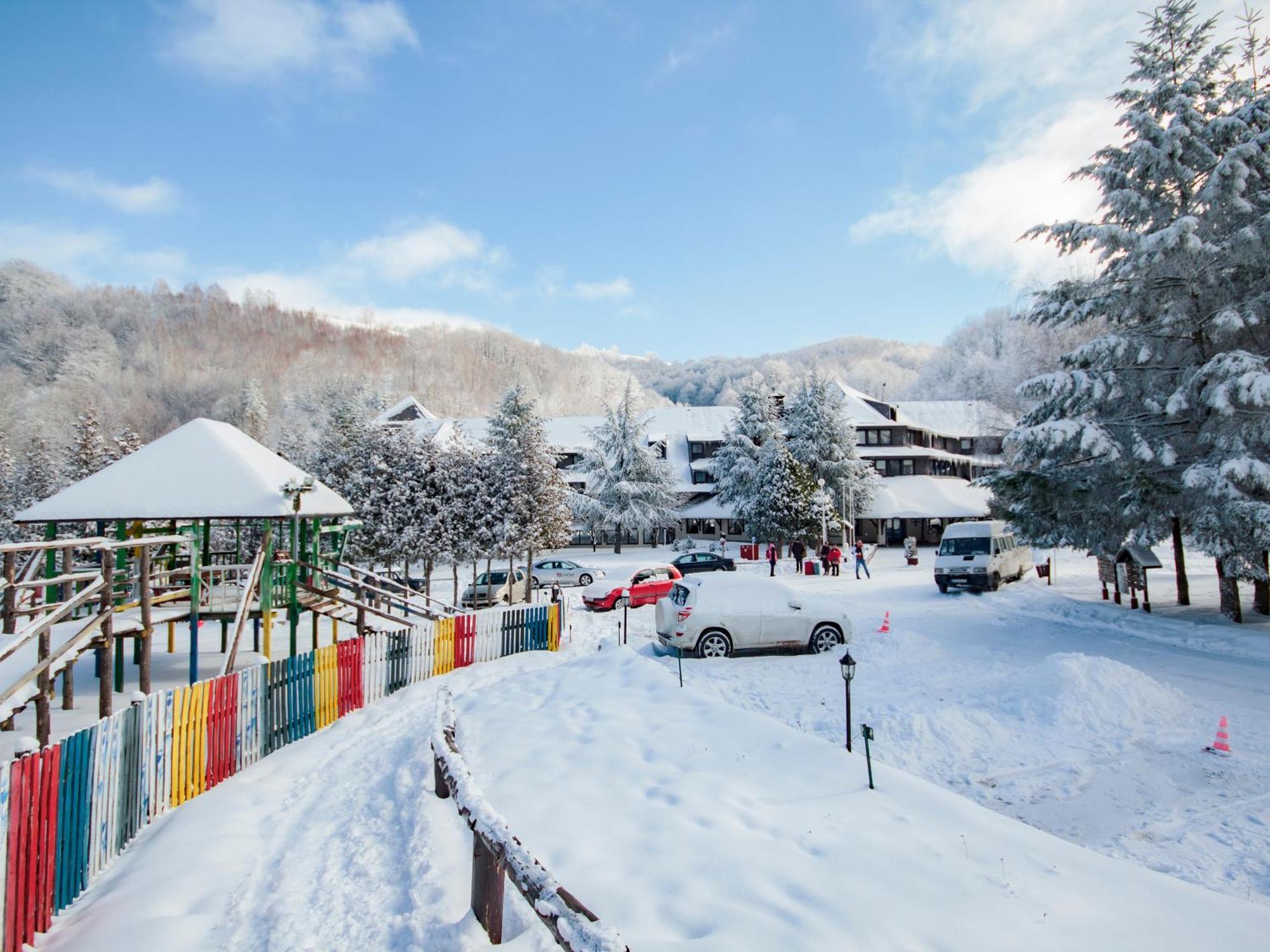 Hotel Junior Kopaonik Ngoại thất bức ảnh