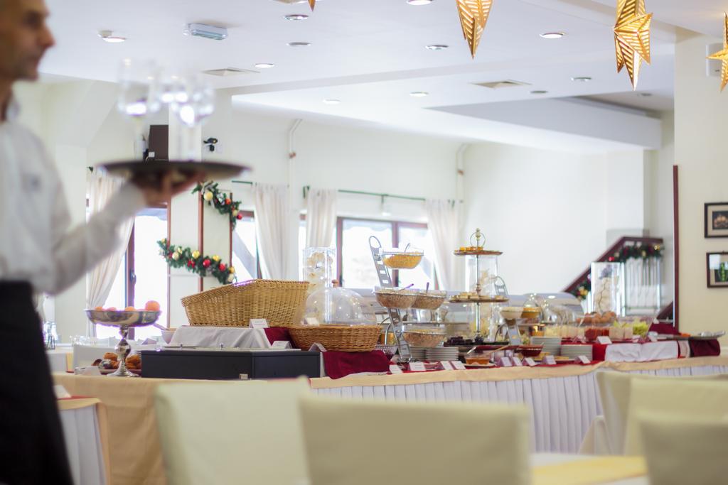 Hotel Junior Kopaonik Ngoại thất bức ảnh