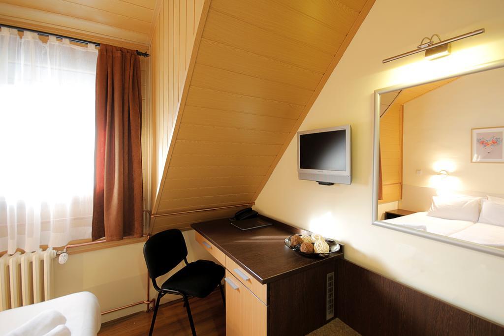 Hotel Junior Kopaonik Ngoại thất bức ảnh